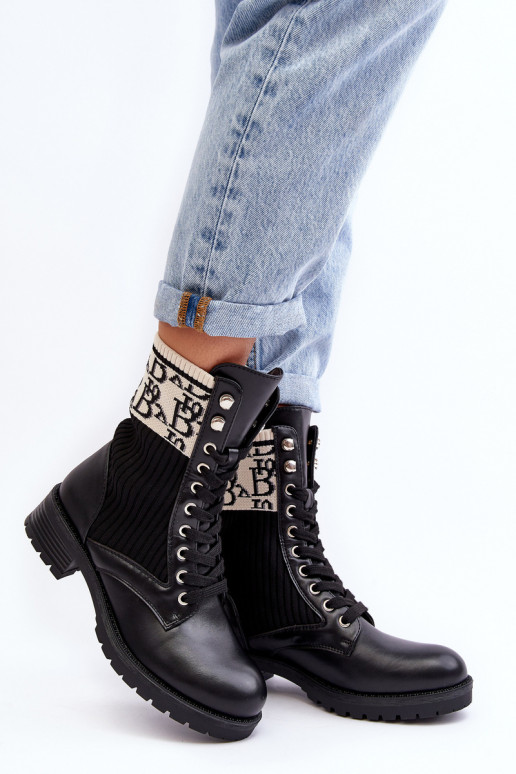 botas com sola tipo meia na cor preta Hakina