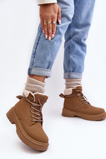 botas com aquecimento de cor marrom Lynnvia 2