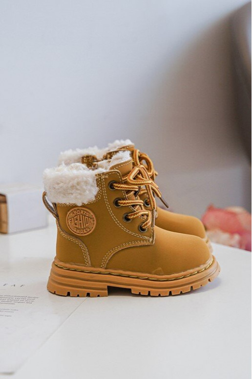 com pele de carneiro Marialee