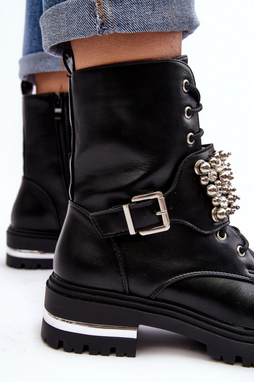 botas aquecidas decoradas em cor preta Lennen