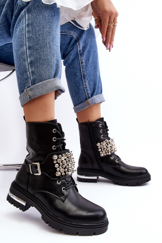 botas aquecidas decoradas em cor preta Lennen