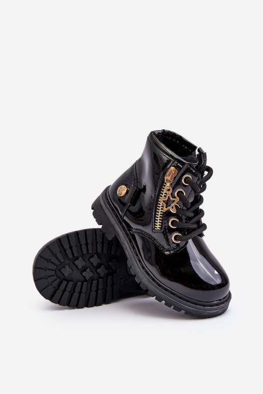 Botas infantis com efeito verniz com zíperes aquecidos cor preta Felori Botas infantis com efeito verniz com zíperes aquecidos cor preta Felori