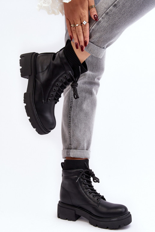 sapatos Botas femininas com sola tipo meia na cor preta Rivella