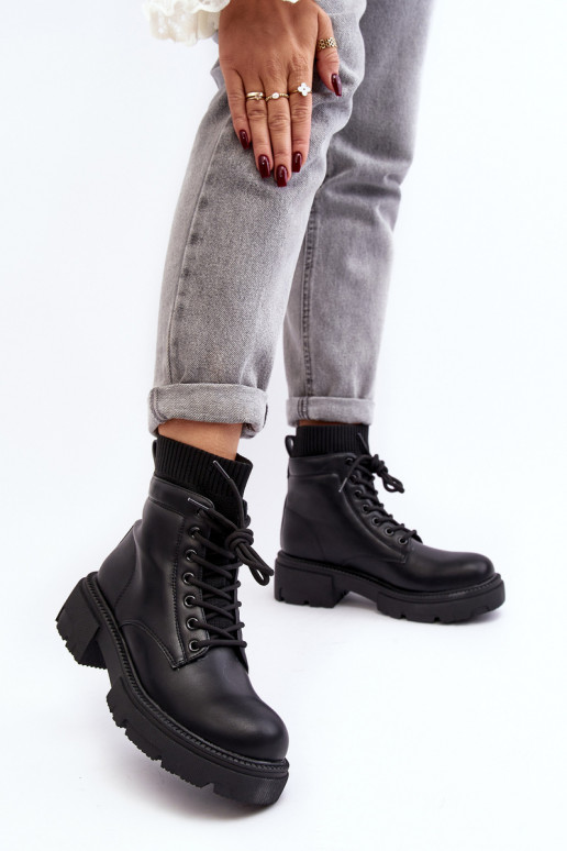 sapatos Botas femininas com sola tipo meia na cor preta Rivella