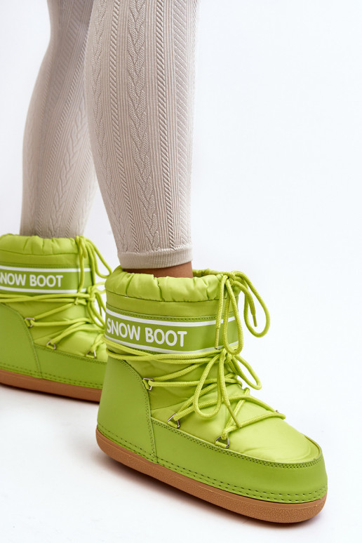 Botas de inverno com atacadores na cor verde Soia