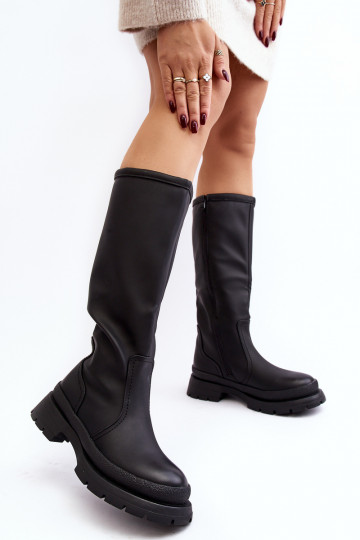 Botas quentes com salto largo na cor preta Desiren 2