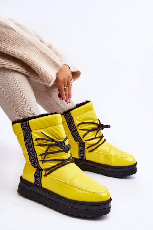 botas de neve com detalhes elegantes em amarelo Lilara botas de neve com detalhes elegantes em amarelo Lilara