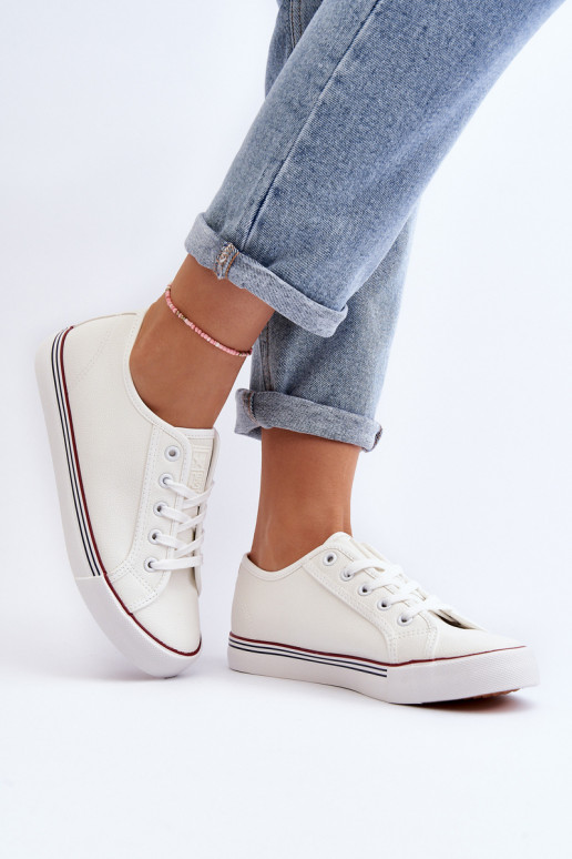 Sapatos femininos confeccionados em couro ecológico na cor branca Lirean