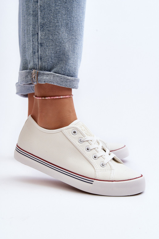 Sapatos femininos confeccionados em couro ecológico na cor branca Lirean