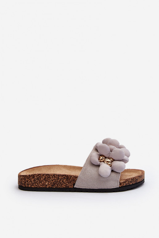 Chinelos femininos com lindos detalhes na cor cinza Bunlia