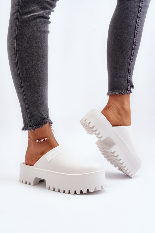 Chinelos com sola maciça da moda Big Star NN274015 cor branca