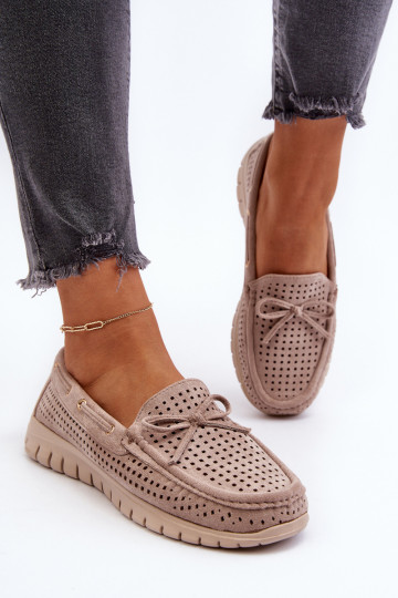 Mocassins femininos com fitas em bege Reece