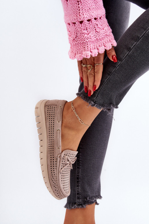 Mocassins femininos com fitas em bege Reece