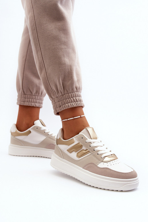 Modelo de tênis sapatos bege Regines