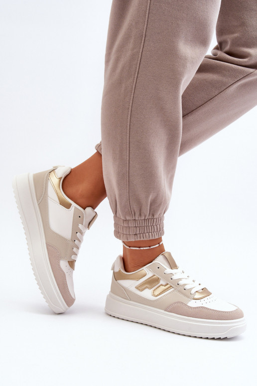 Modelo de tênis sapatos bege Regines