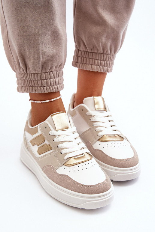Modelo de tênis sapatos bege Regines