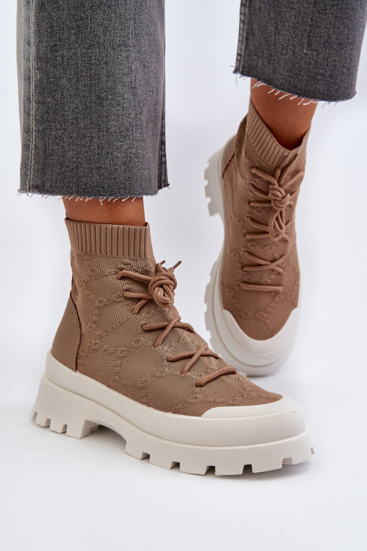 com palmilha tipo meia