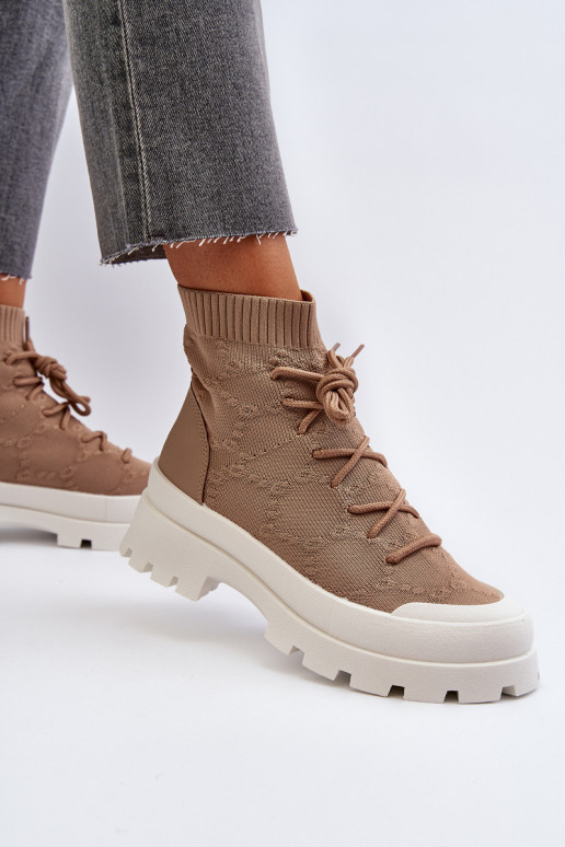 com palmilha tipo meia