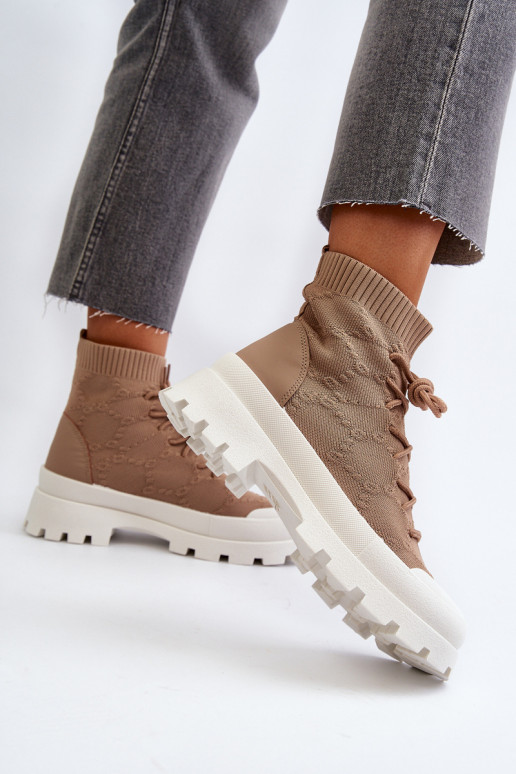 com palmilha tipo meia