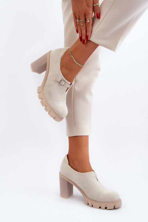 botas com salto cor marfim Tauina botas com salto cor marfim Tauina