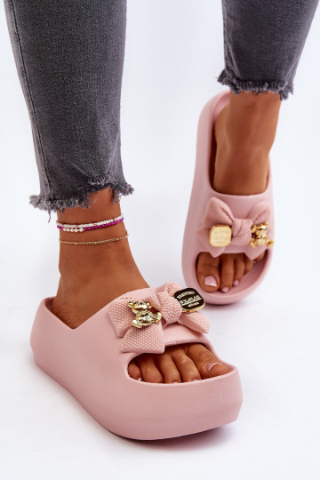 Chinelos leves Chinelos femininos com fitas na cor rosa Salessa 2