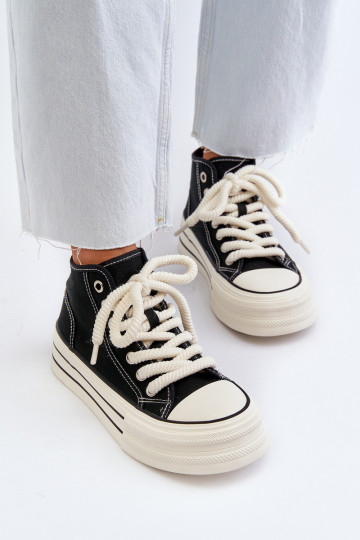 Sapatos casuais com plataforma na cor preta Aineri