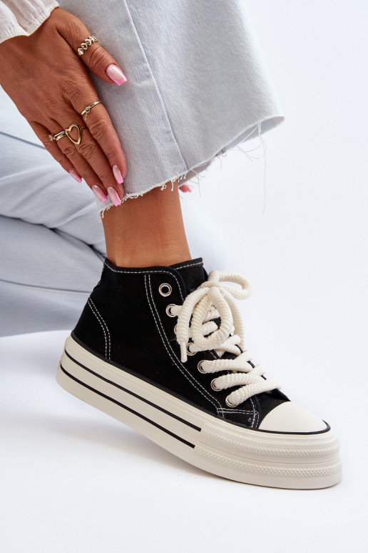 Sapatos casuais com plataforma na cor preta Aineri Sapatos casuais com plataforma na cor preta Aineri