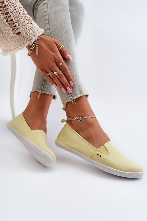 Calçados esportivos calçados de lazer Slip-On cor amarela Adrancia