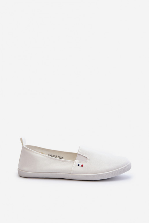 Tênis sapatos casuais Slip-On cor branca Adrancia