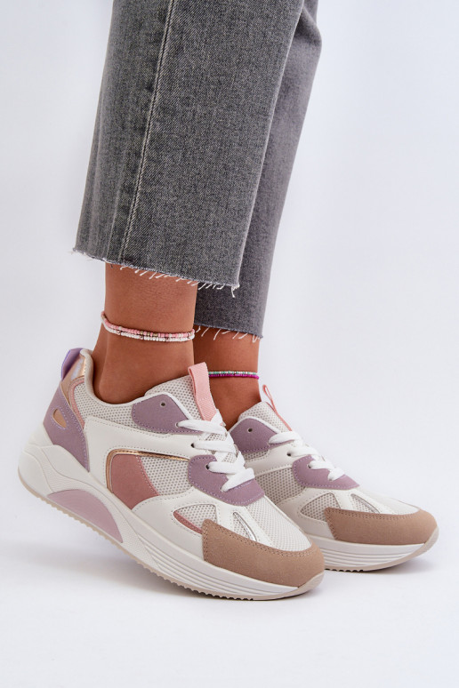 Modelo de tênis com plataforma Cor roxa Lenivia Modelo de tênis com plataforma Cor roxa Lenivia