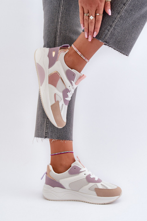 Modelo de tênis com plataforma Cor roxa Lenivia Modelo de tênis com plataforma Cor roxa Lenivia