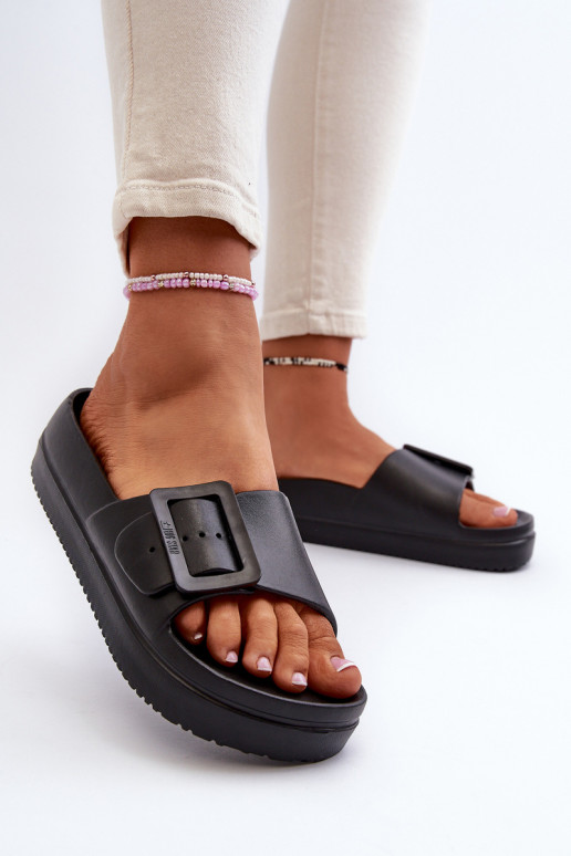 Chinelos leves com plataforma de fivela Big Star NN274A662 preto