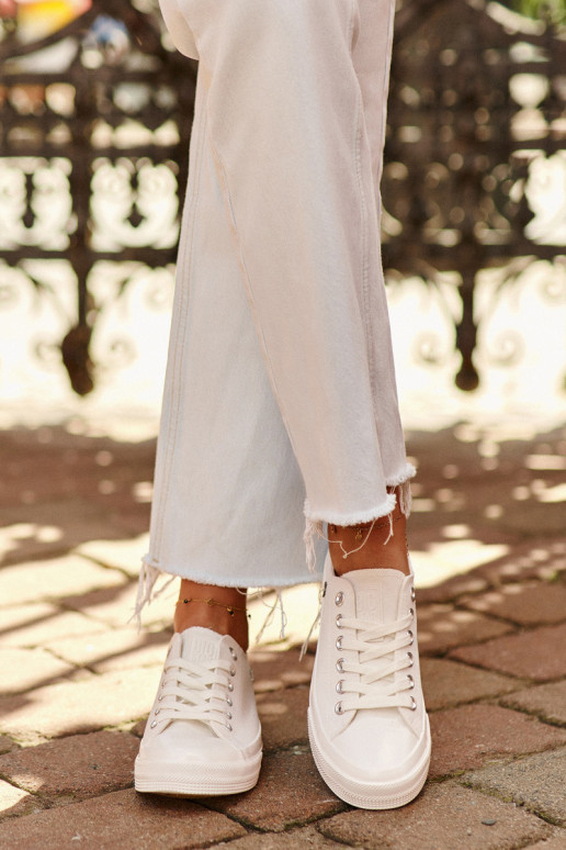 Modelo clássico Sapatos de lazer Big Star NN274285 cor branca