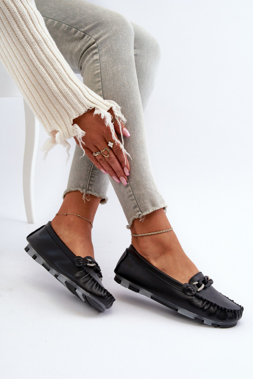 mocassins femininos com enfeites na cor preta S.Barski LR339