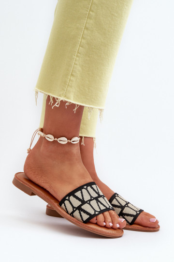 Chinelos femininos com salto largo na cor preta Traivea 2