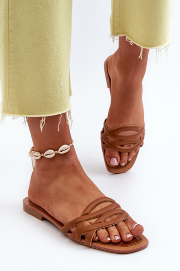 Chinelas femininas de couro sintético com saltos largos marrons Moldela