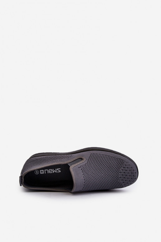 sapatos de lazer Tênis na cor cinza Nomiji