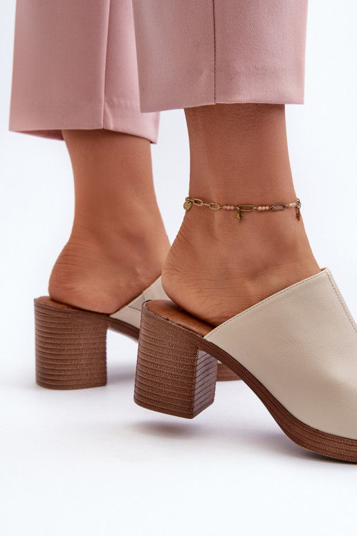 Chinelos femininos estilo elegante com salto bege Varnila