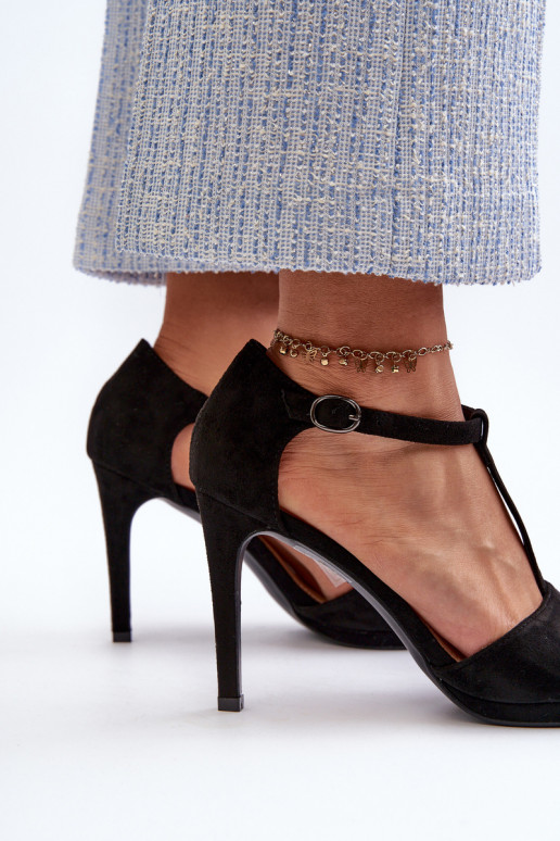 Sandálias femininas de salto alto confeccionadas em Eco Suede, Preta Obdaria Sandálias femininas de salto alto confeccionadas em Eco Suede, Preta Obdaria