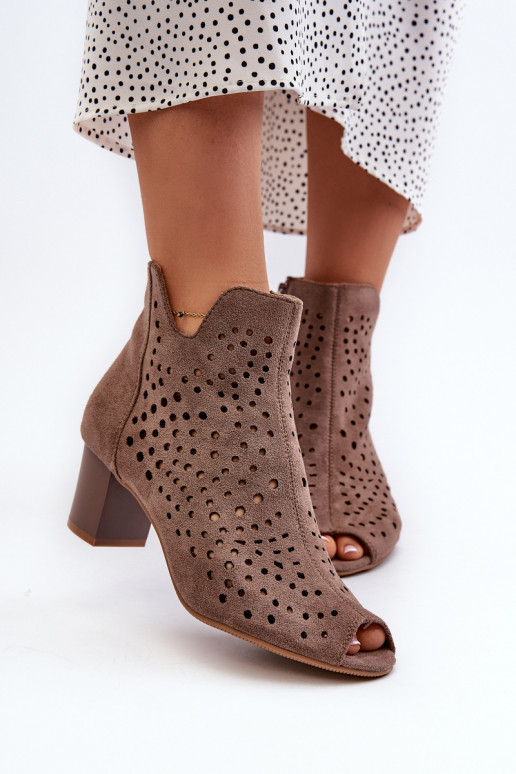 Botas femininas de camurça orgânica com salto alto e bico aberto Marrom Halania