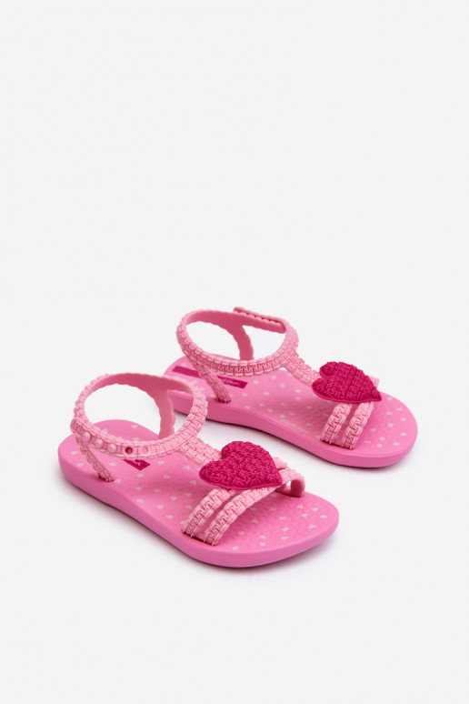 sandálias infantis com corações 81997 Ipanema Meu Primeiro Bebê rosa