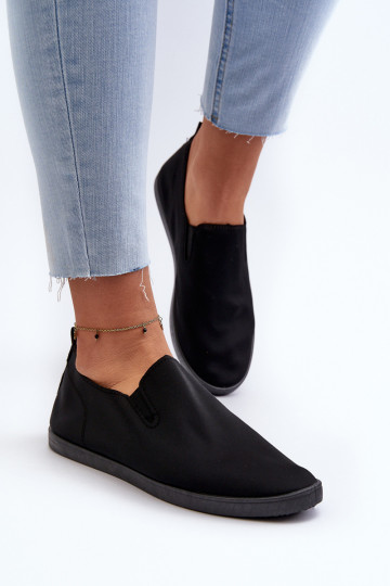 Tênis sapatos casuais Slip-On cor preta Lovinia