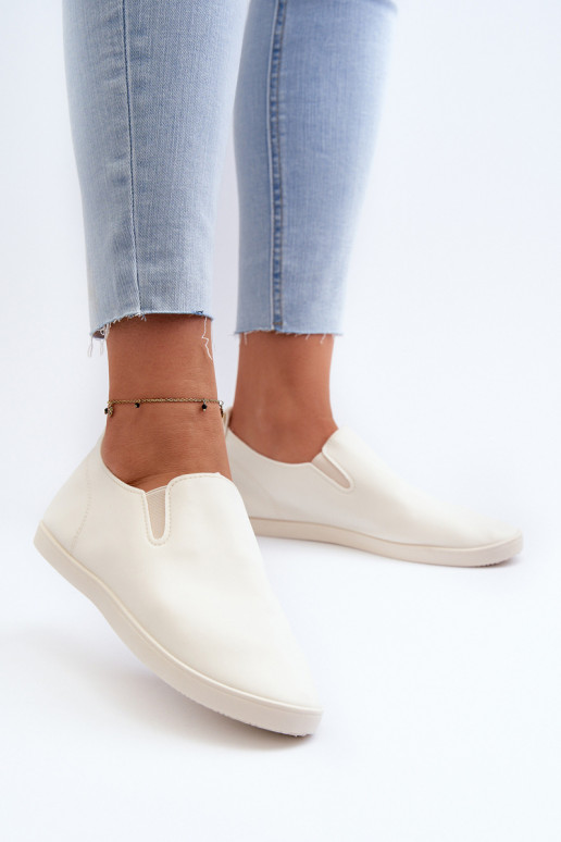 Tênis sapatos casuais Slip-On bege Lovinia