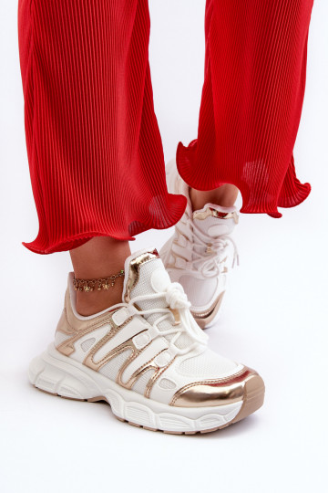 Sapatos modelo de tênis cor branco-ouro Ahmani