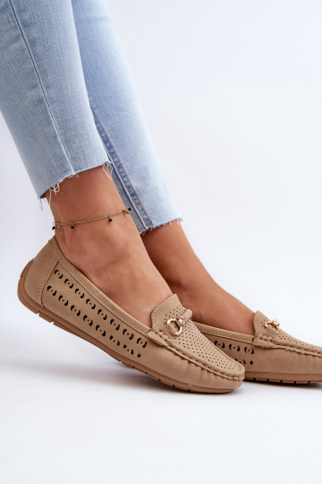 Mocassins femininos vazados com enfeites em Kaydance marrom 2