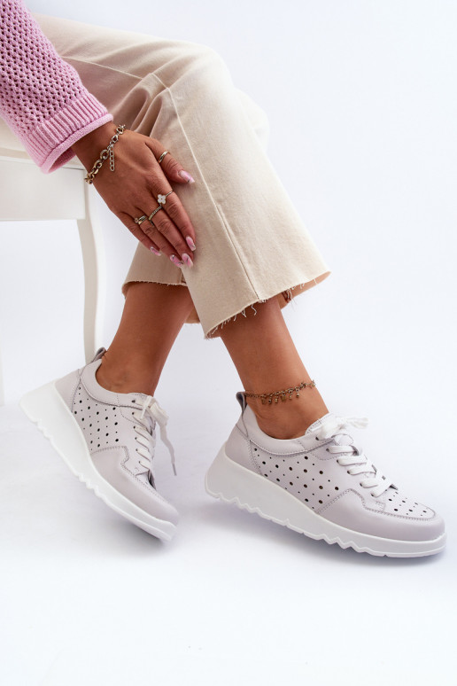 com elementos perfurados Tênis modelo sapatos couro natural cor cinza S.Barski LR482