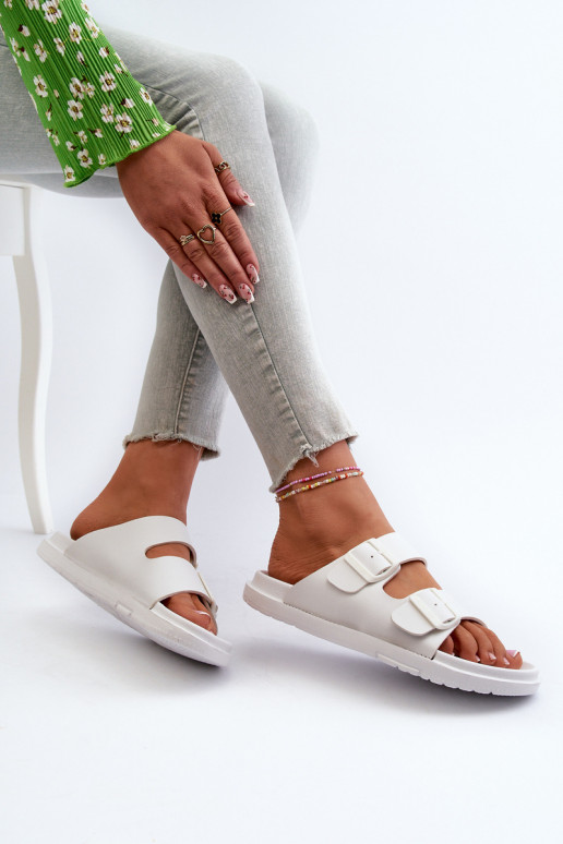 Chinelos leves com fivelas Big Star NN274A751 cor branca