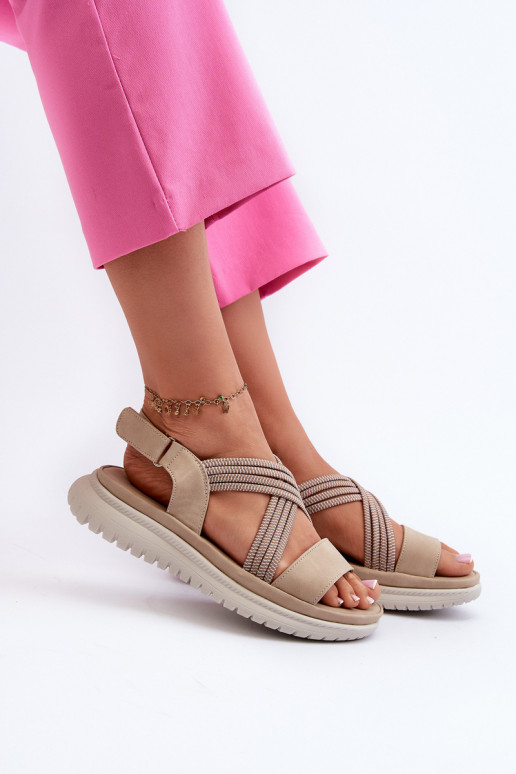 Sandálias confortáveis com fechos adesivos na cor bege Ceclea Sandálias confortáveis com fechos adesivos na cor bege Ceclea