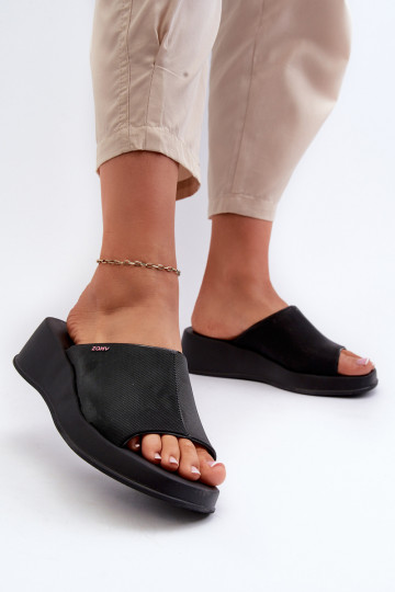 Chinelos femininos LL285084 pretos