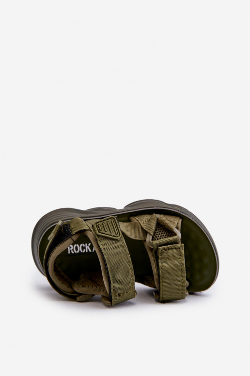 Sandálias infantis com fechos adesivos cor verde Orretta Sandálias infantis com fechos adesivos cor verde Orretta